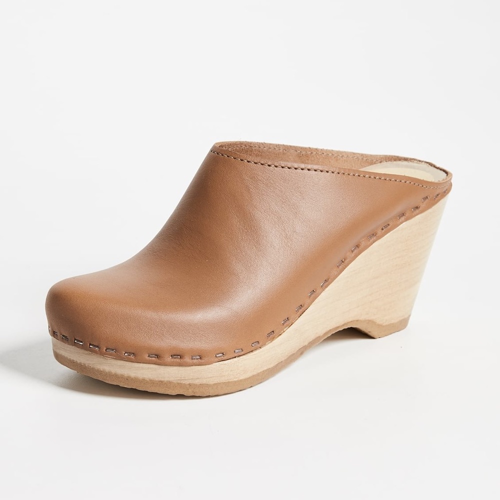 No 6 New School Clogs Brand New with Box $290